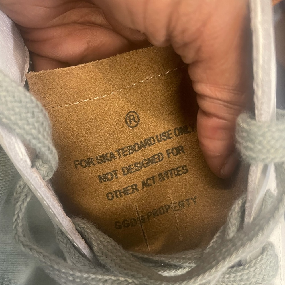 New golden goose size 41 no box no tags